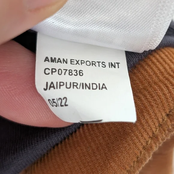 Tommy Bahama Kids Tan / Black Corduroy Puffer Vest ~ Size L 10-12 - Picture 9 of 11